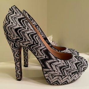 Betsey Johnson Shoes